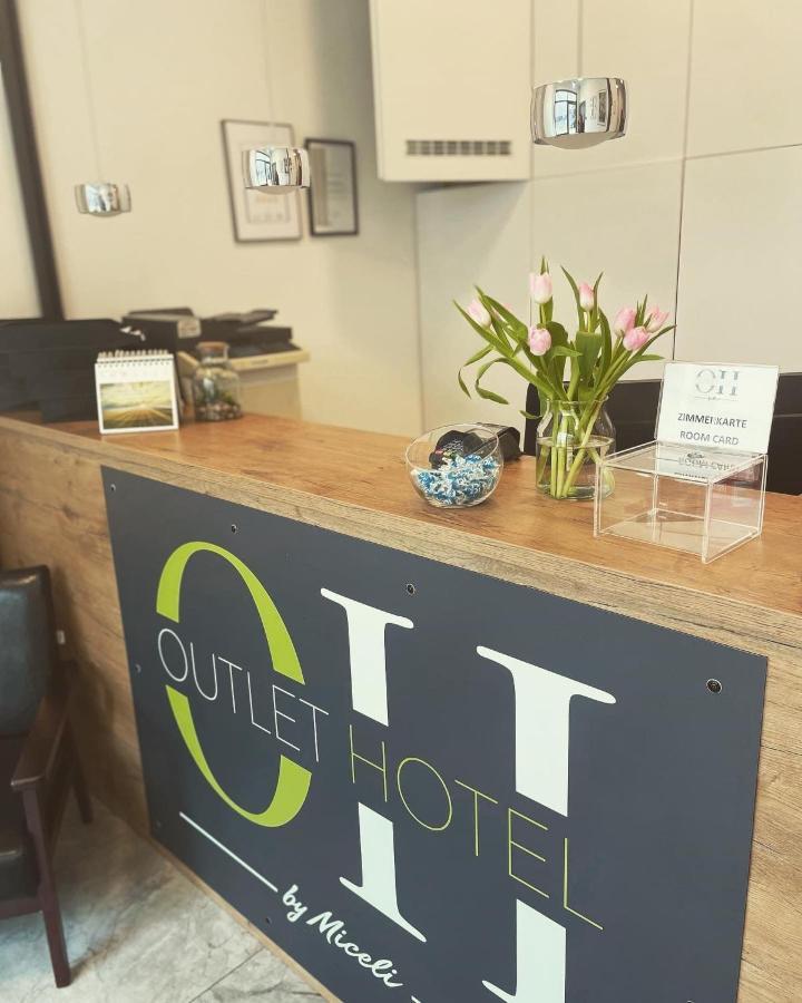 Outlet Hotel Metzingen  Exterior photo